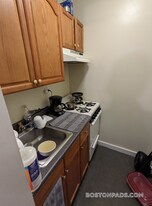 38 Hemenway St, Unit 35 in Boston, MA - Building Photo