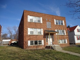 5175 Warrensville Center Rd Apartamentos