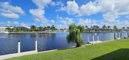 3768 Bal Harbor Blvd in Punta Gorda, FL - Building Photo - Building Photo