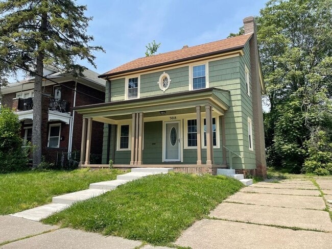 property at 2018 Crosswell Pl