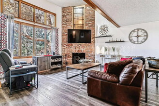 4251 S Fairplay Cir in Aurora, CO - Building Photo - Building Photo