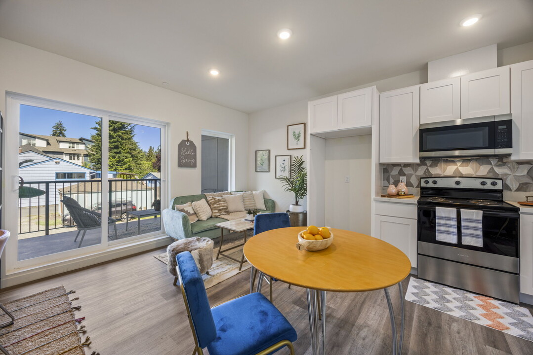 Civitas Apartments in Shoreline, WA - Foto de edificio