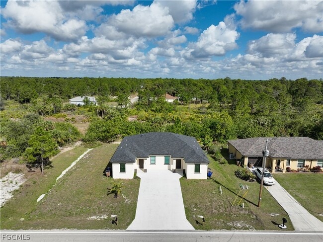 714 W 12th St in Lehigh Acres, FL - Building Photo - Building Photo