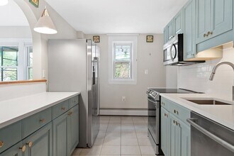 332 Jamaicaway in Boston, MA - Building Photo - Building Photo