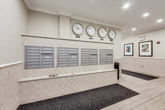 1247 W Madison St in Chicago, IL - Building Photo - Building Photo
