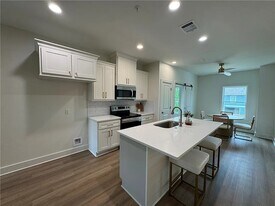 4013 Aspen St in Bryan, TX - Building Photo