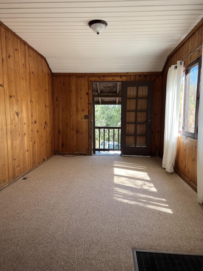 3343 St Marys Rd in Lafayette, CA - Building Photo - Building Photo