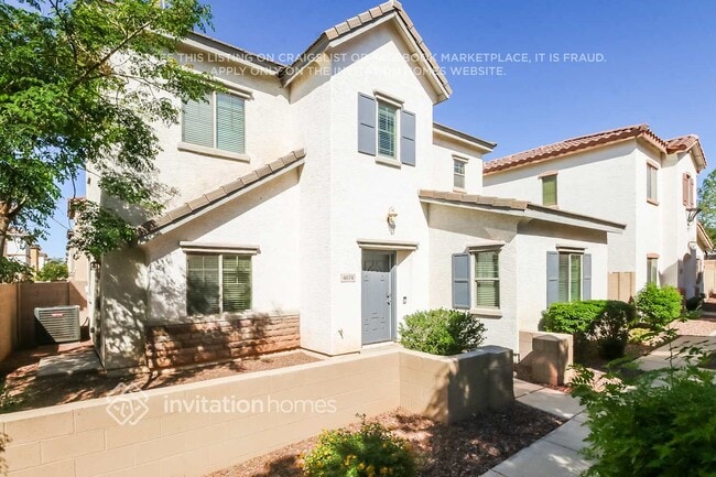 property at 4674 E Laurel Ave