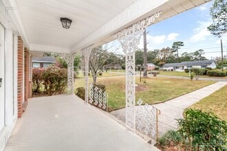 1017 Hillcrest Ln in Mobile, AL - Building Photo - Building Photo