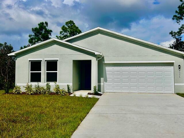 8006 Bernal Dr in Sebring, FL - Building Photo