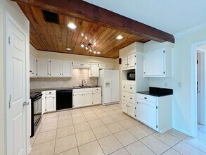 9925 Jefferson Hwy in Baton Rouge, LA - Building Photo - Building Photo