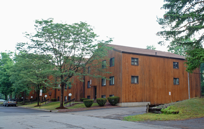 Village West Apartments in Endicott, NY - Building Photo - Building Photo