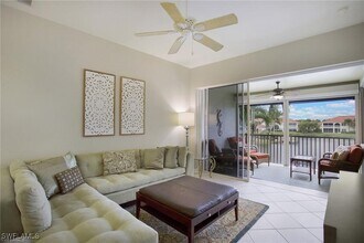 23821 Marbella Bay Rd in Bonita Springs, FL - Foto de edificio - Building Photo