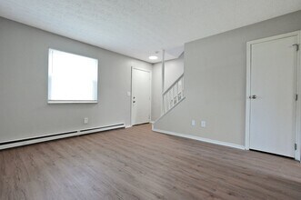 2187-2193 Clarendon Ln in Columbus, OH - Foto de edificio - Building Photo