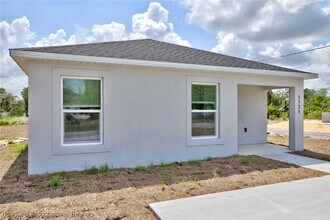 1525 Chatsworth St in Lake Placid, FL - Building Photo - Building Photo