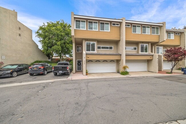 7721 Sagewood Dr in Huntington Beach, CA - Building Photo - Building Photo