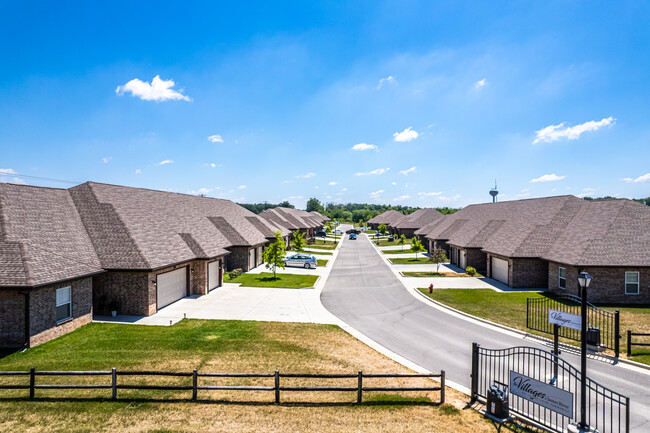 The Villages at James River in Ozark, MO - Building Photo - Building Photo