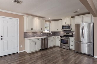 2739 Foliage Green Dr in Humble, TX - Building Photo - Building Photo