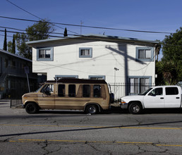 6729 Fulton Ave in Van Nuys, CA - Building Photo - Building Photo