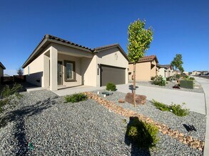 768 Amatista Lp SE in Rio Rancho, NM - Building Photo - Building Photo