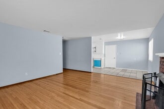 1714 Pole Line Rd in Davis, CA - Building Photo - Building Photo