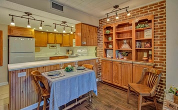 1081 Cove Rd in Sevierville, TN - Building Photo - Building Photo