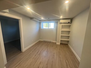 250 Ellerdale St in Saint John, NB - Building Photo - Building Photo