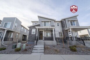 4125 Fultondale St in Aurora, CO - Building Photo