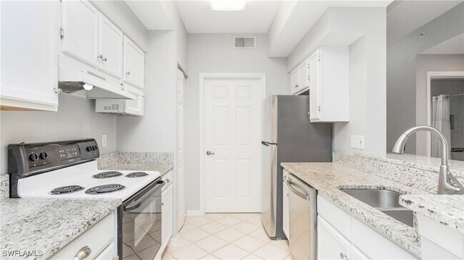 4620 St Croix Ln in Naples, FL - Building Photo - Building Photo
