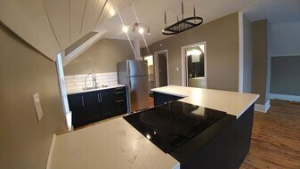 456 Salisbury St in London, ON - Building Photo