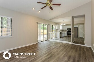 4506 Whispering Inlet Dr in Jacksonville, FL - Building Photo - Building Photo
