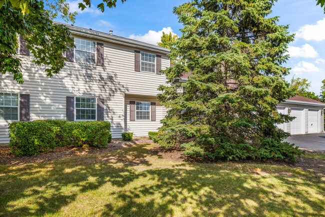property at 556 E Shag Bark Ln