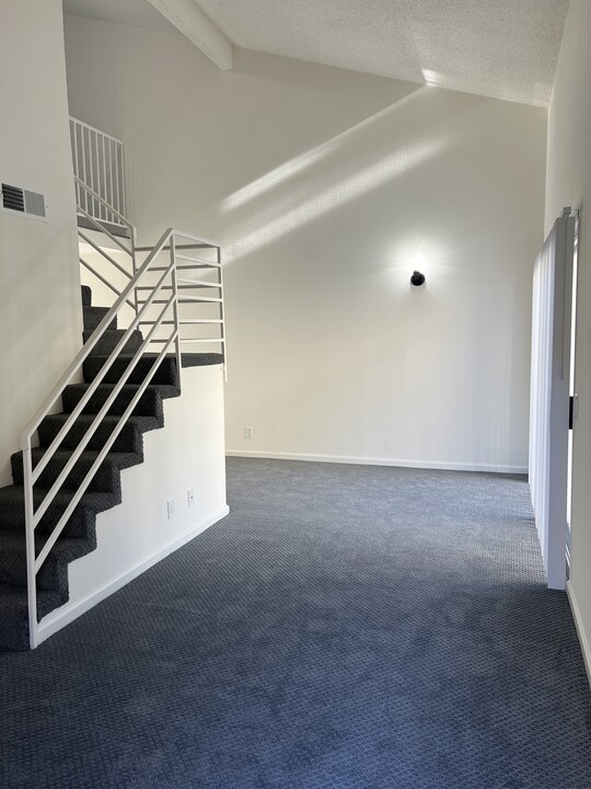 10770 Palms Blvd, Unit 206 in Los Angeles, CA - Foto de edificio