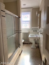 1324 Perkiomen Ave in Reading, PA - Building Photo - Building Photo