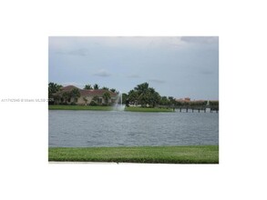 2486 Centergate Dr in Miramar, FL - Building Photo - Building Photo