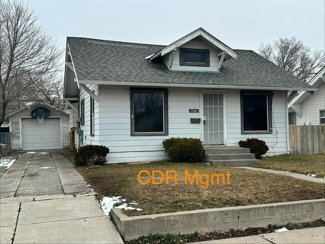 property at 906 B St