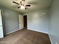 105 Gregory Dr photo'