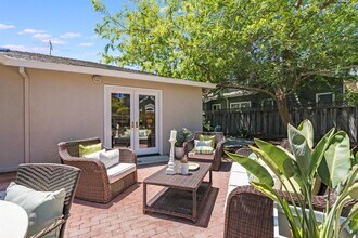 831 Bruce Dr in Palo Alto, CA - Building Photo - Building Photo