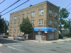 935 Hunterdon St, Unit 4