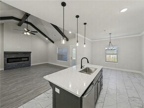 6906 SW Basswood Ave in Bentonville, AR - Building Photo - Building Photo