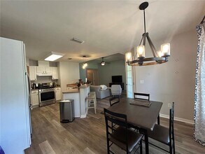 4578 NE 15th Ter in Gainesville, FL - Building Photo - Building Photo