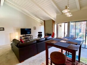 1905 Alga Rd in Carlsbad, CA - Building Photo - Building Photo