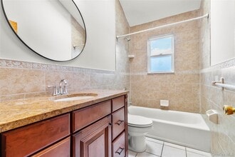 1332 Star Ave in Elmont, NY - Building Photo - Building Photo