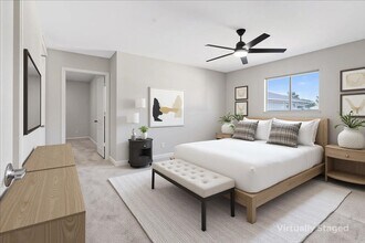 669 OAKMONT Ave in Las Vegas, NV - Building Photo - Building Photo