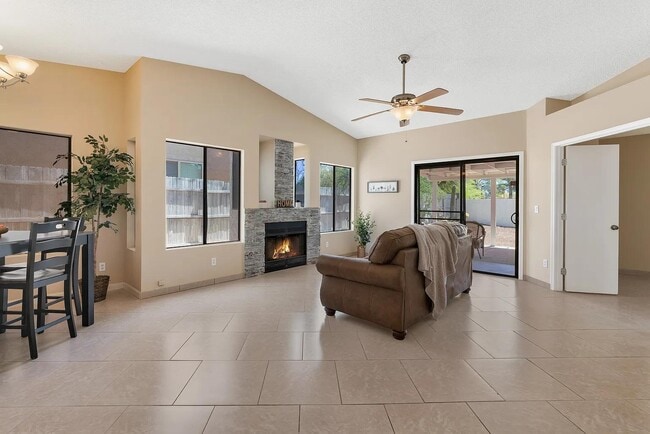 4979 W Condor Dr in Tucson, AZ - Building Photo - Building Photo