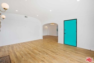 1851 W 81st St in Los Angeles, CA - Building Photo - Building Photo