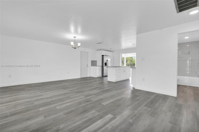 property at 644 Bonita Ct