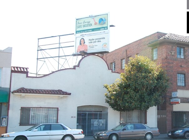 2609 International Blvd in Oakland, CA - Foto de edificio