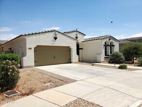 23052 Via Del Oro in Queen Creek, AZ - Building Photo - Building Photo