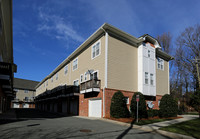 Elizabeth Court Condos in Charlotte, NC - Foto de edificio - Building Photo